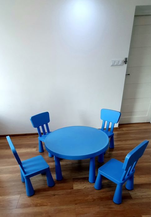 Stolik i 4 krzesła mamut ikea