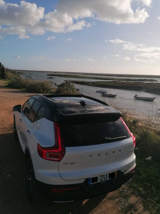 Volvo XC40 T5 R-Design (Plug-In)