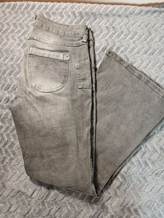 Джинси кльош Urban Outfitters темно-сірі