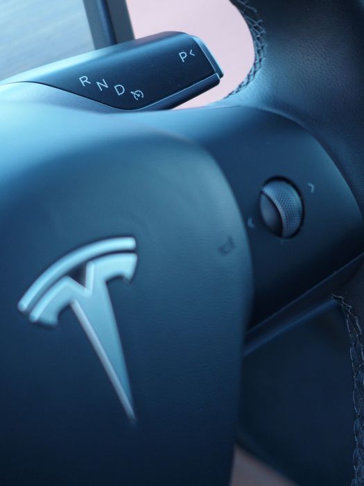 Tesla model 3 Dual Motor