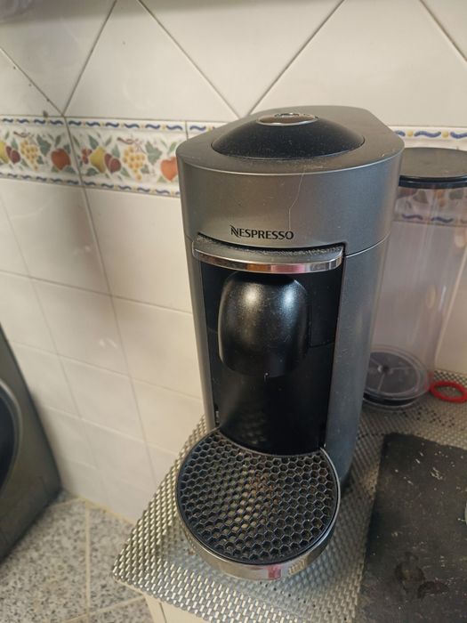 Máquina Nespresso vertuo