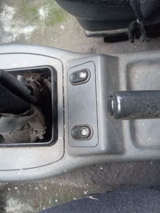 Все під капотом 1.4 бензин моноінжектор, Ford Orion / Форд Ескорт Мк5,