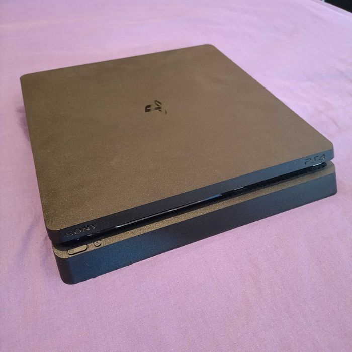 Playstatio 4 Slim 500Gb +геймпад +оригінальна коробка +навушники