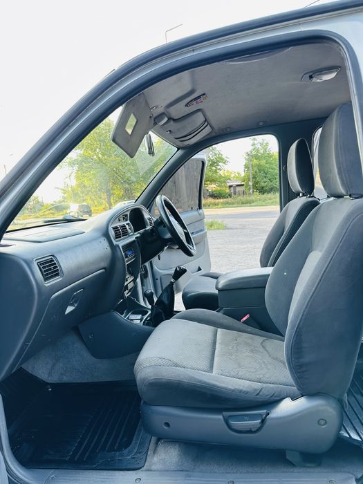 Продам Ford Ranger 2.5 дизель 4х4 пикап в хорошем состоянии