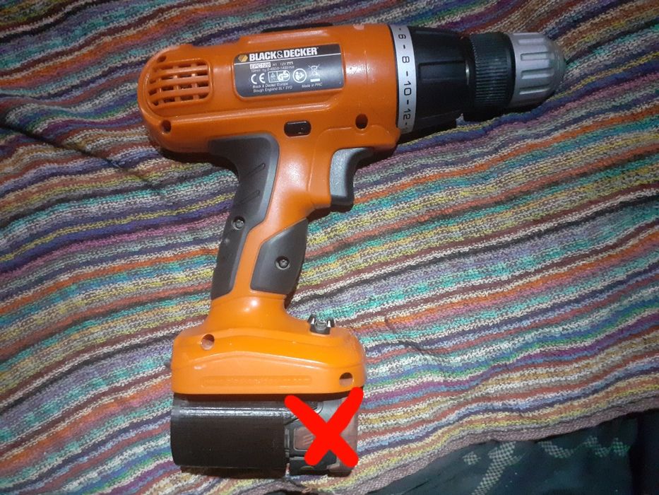 Berbequim Black e Decker COM MARTELO .adaptado a baterias Parkside.