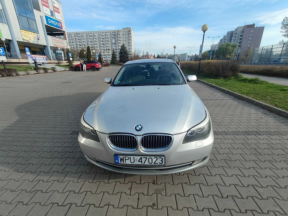 Syndyk sprzeda - BMW 528i, 2009 r.