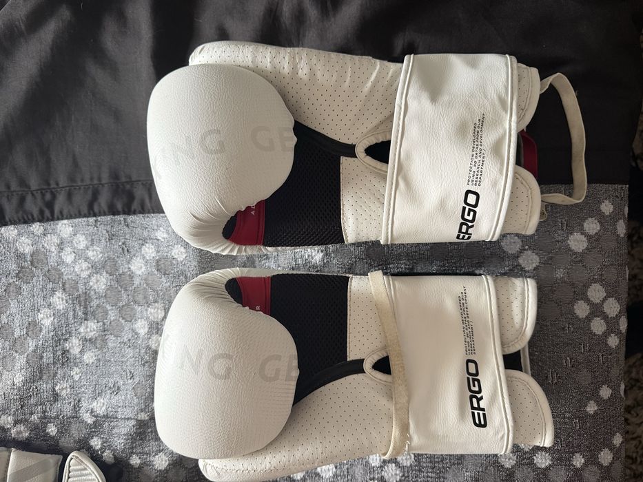 Kit completo de Boxe / Kickboxing – Equipamento Outshock