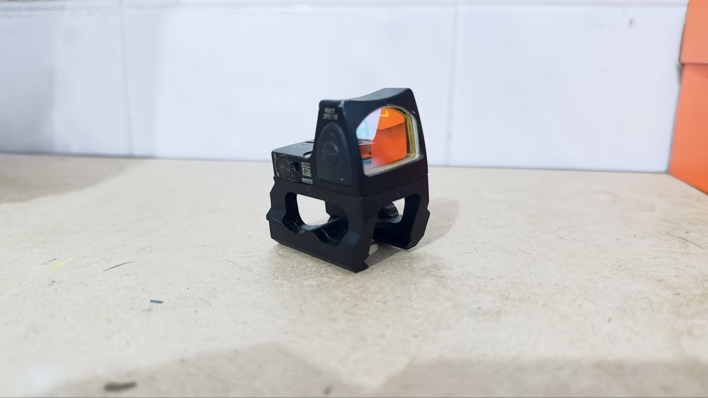 Airsoft mira Trijicon RMR c/ suporte alto