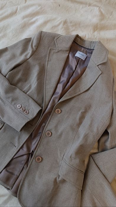 Жіночий якісний піджак