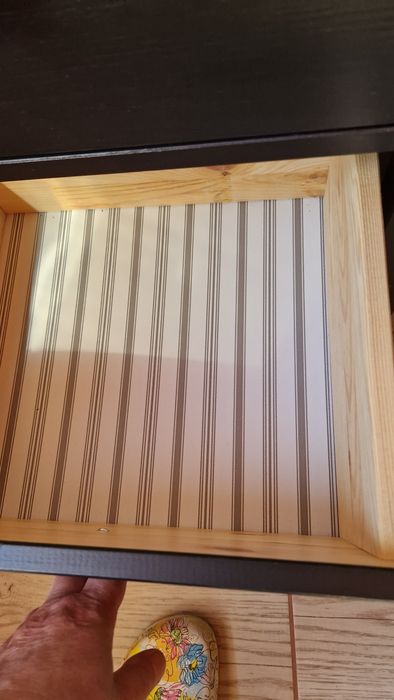 Mesa de cabeceira IKEA