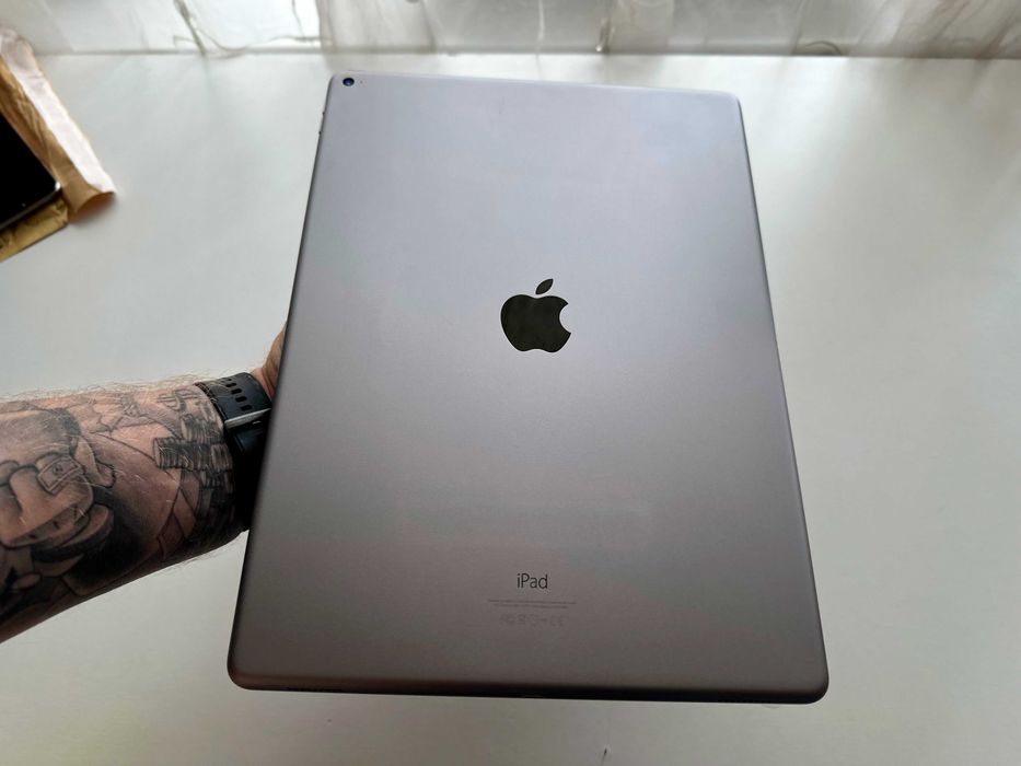 Apple iPad Pro 12.9 A1584, 256 GB, WifI, АКБ 100%, Планшет стан супер!