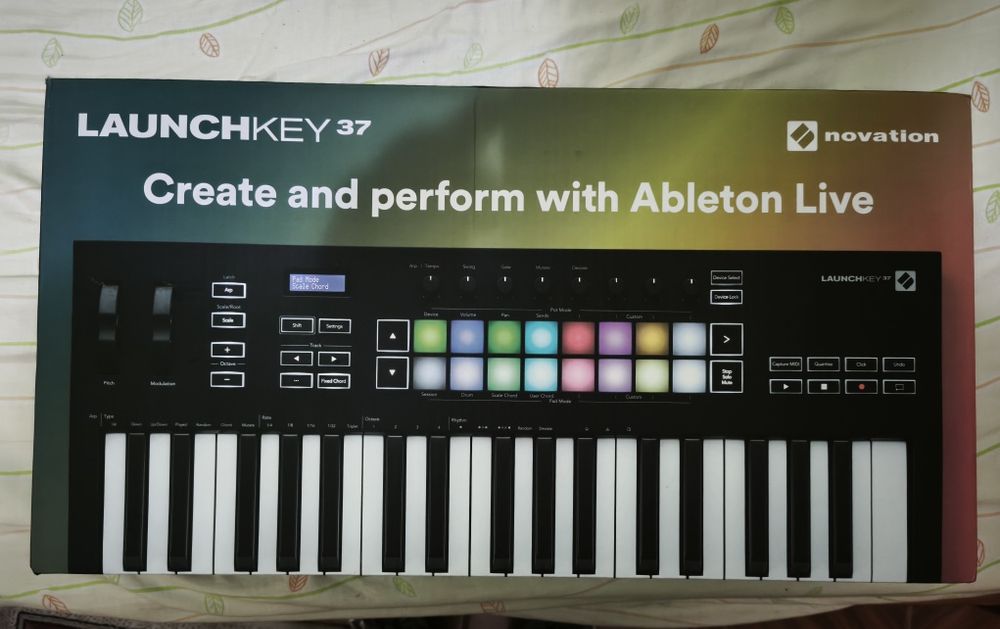 Vendo Launchkey 37 MK4 ( NOVO NA CAIXA )