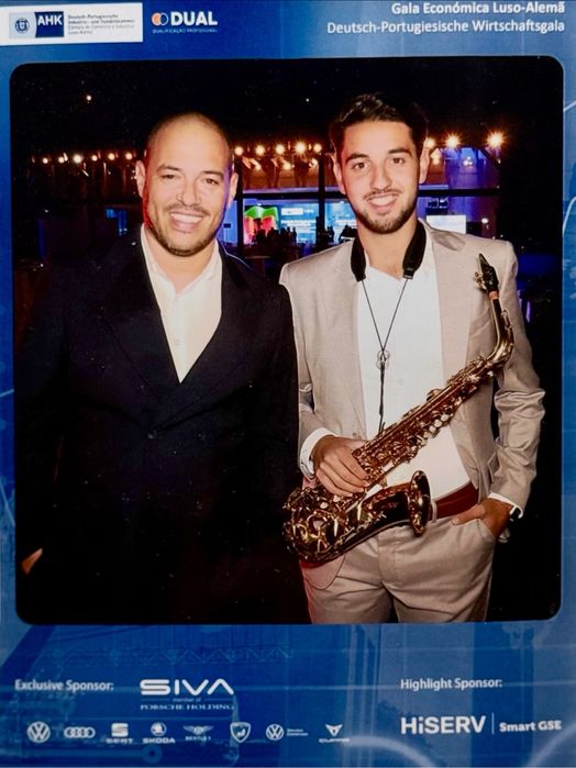 Saxofonista de casamentos eventos e festas