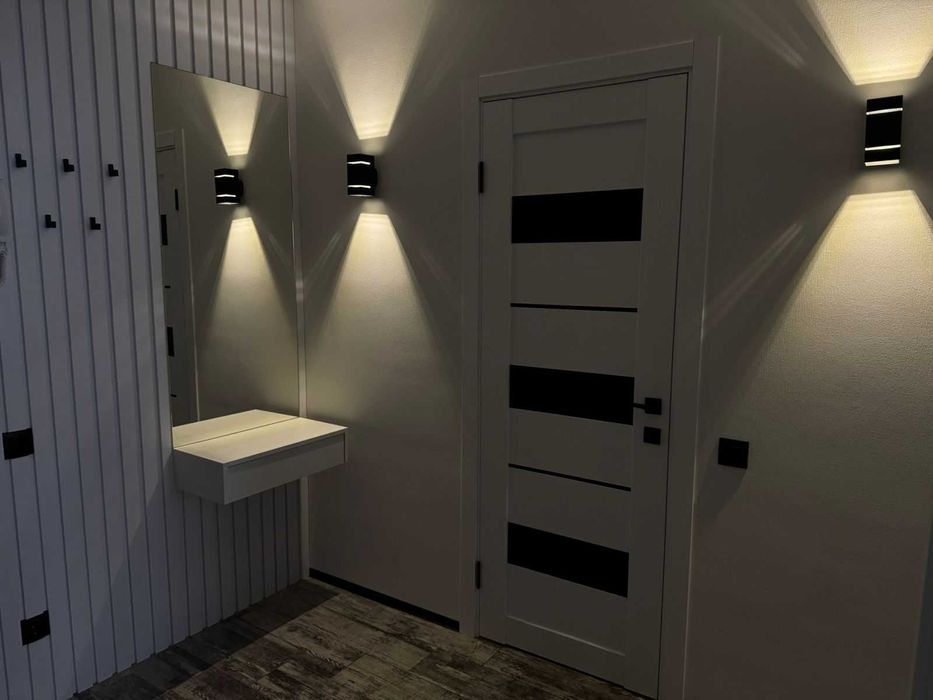 Стильна нова квартира на Митниці