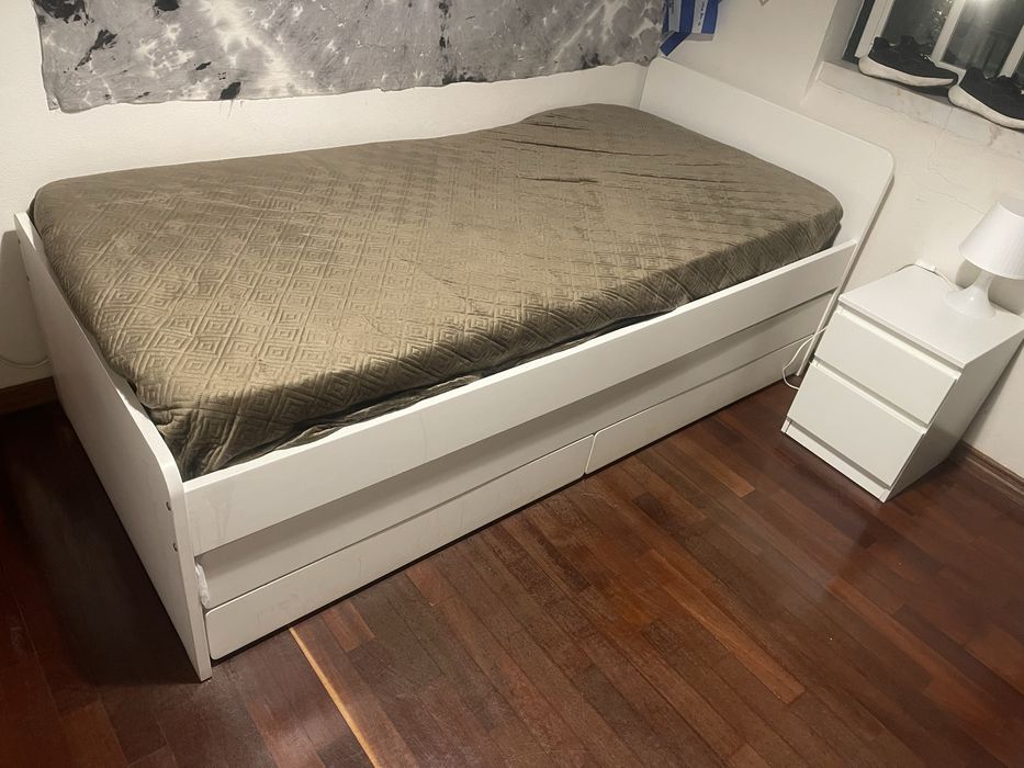 Conjunto de cama+roupeiro + colchão ortopedico