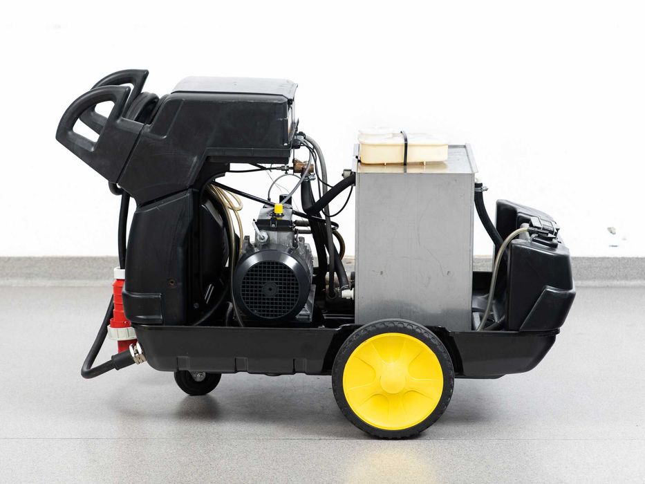MYJKA CIŚNIENIOWA KARCHER HDS 801 E 24kW 150bar 740l/h 400V 9000 netto