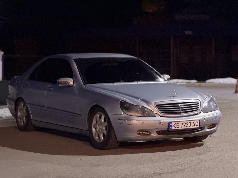 Продам Mercedes S 220