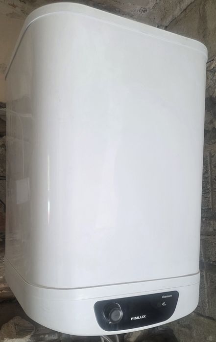 Bojler elektryczny 50 l. na gwarancji.