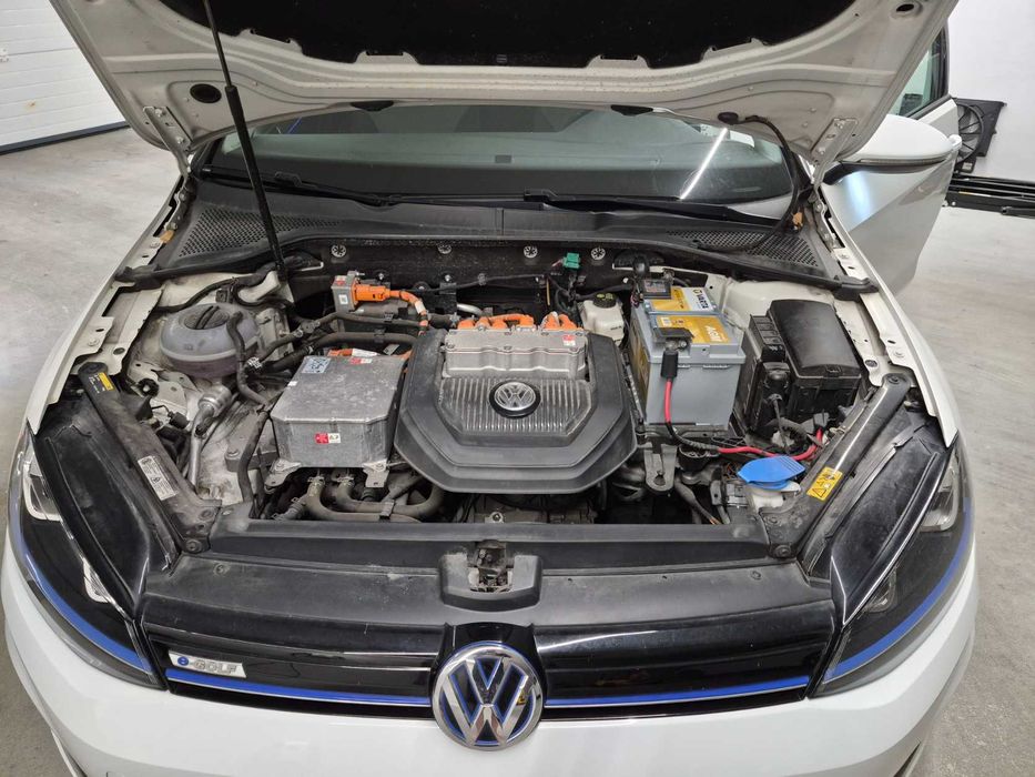 Volkswagen e-Golf — fotografia 7