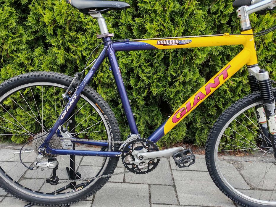 Giant Boulder Team rower MTB