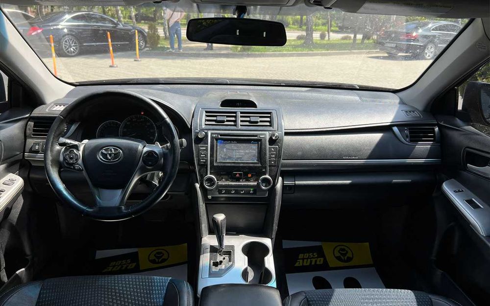 Toyota Camry 2013