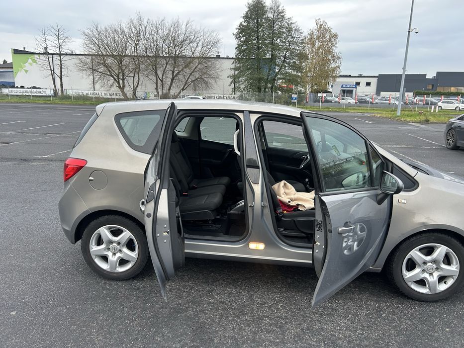 PRZYGOTOWANA DO REJESTRACJI Opel Meriva 1.4 benzyna bez Turbo Tempomat