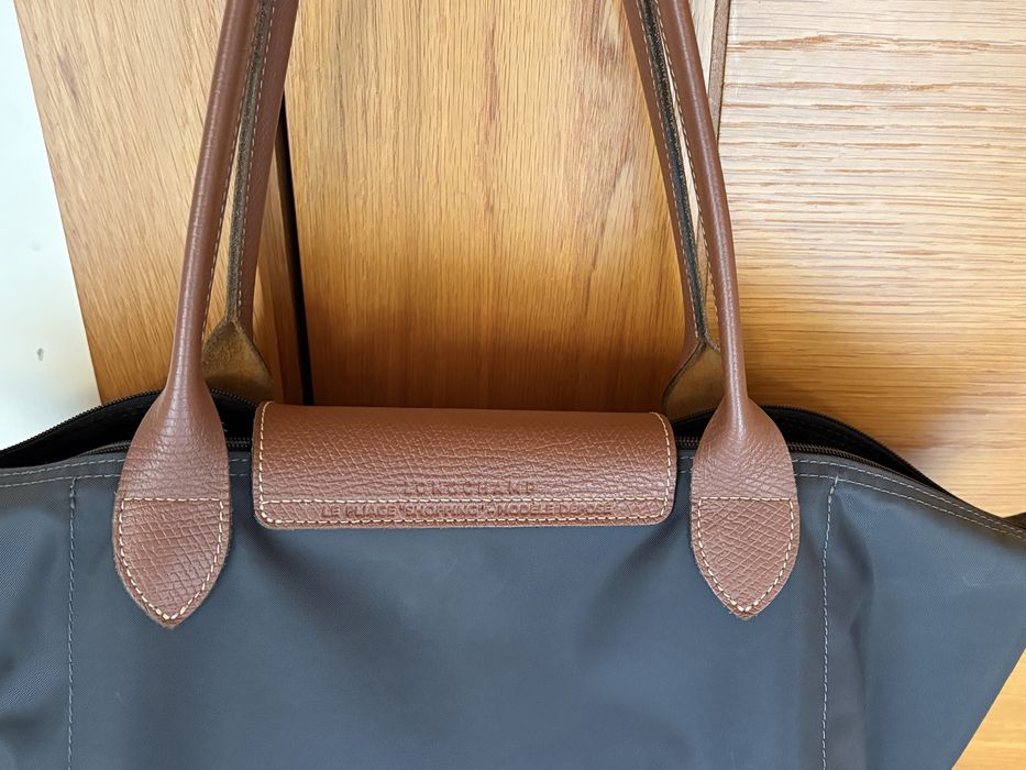 Mala de ombro Longchamp le pliage tamanho L cinzenta