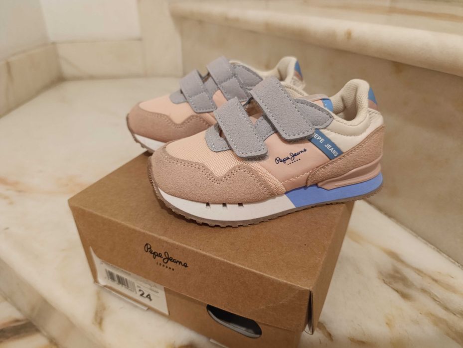 Tênis de criança menina