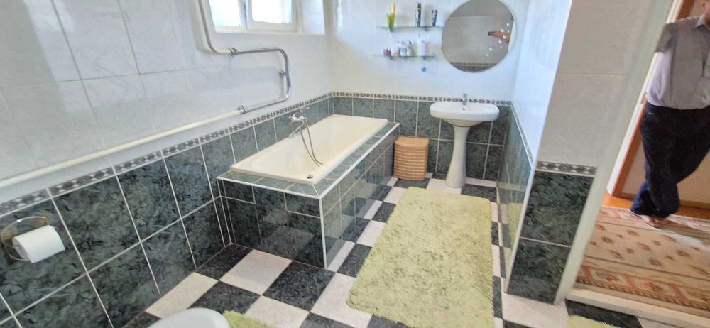 Без% Мала Олександрівка, КМ «Зелений Гай» 245,1м меблі, техніка