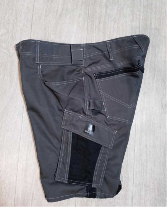 Робочі шорти Mascot, нові