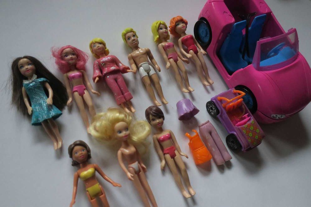 Zestaw 7 szt lalki Polly Pocket plus samochód