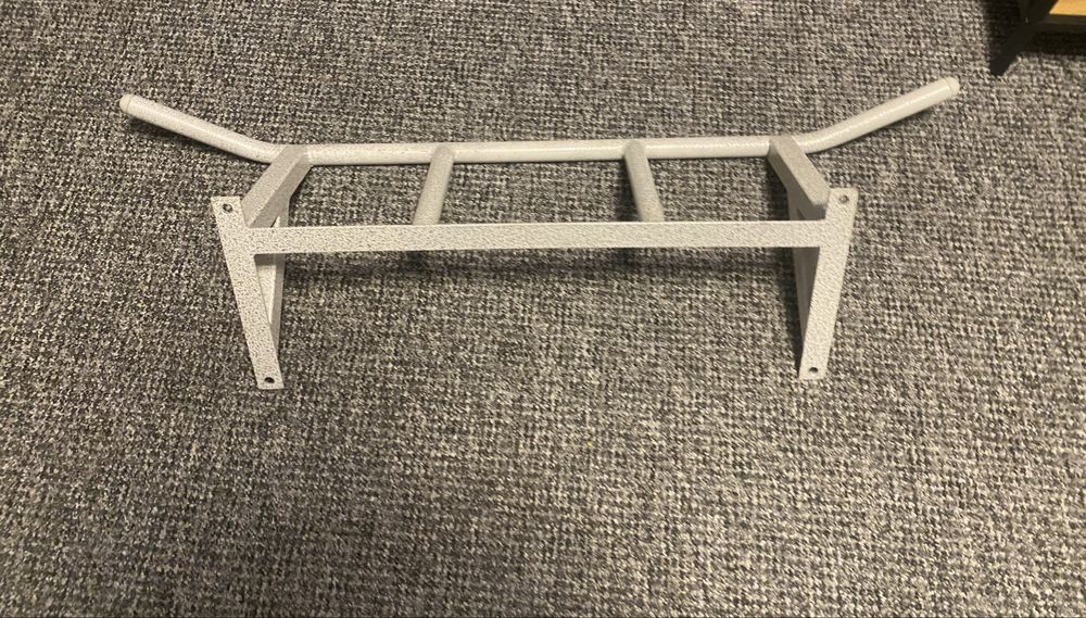 продам настеный турник