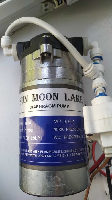 Насос-помпа для осмоса Sun Moon Lake модель 8806 с блоком питания