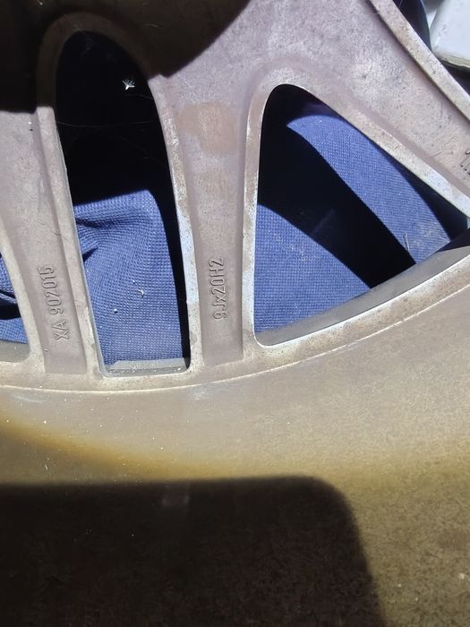 Felgi koła borbet r20 5x114,3 opony 255/50 R20 model xa902015