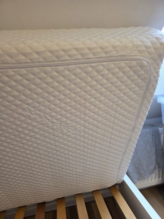 Lóżko pojedyńcze Ikea Malm 90x200 + materac + stelaż+ szuflady