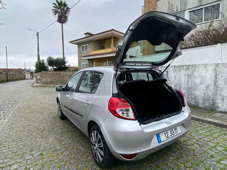 Renault Clio 2010
