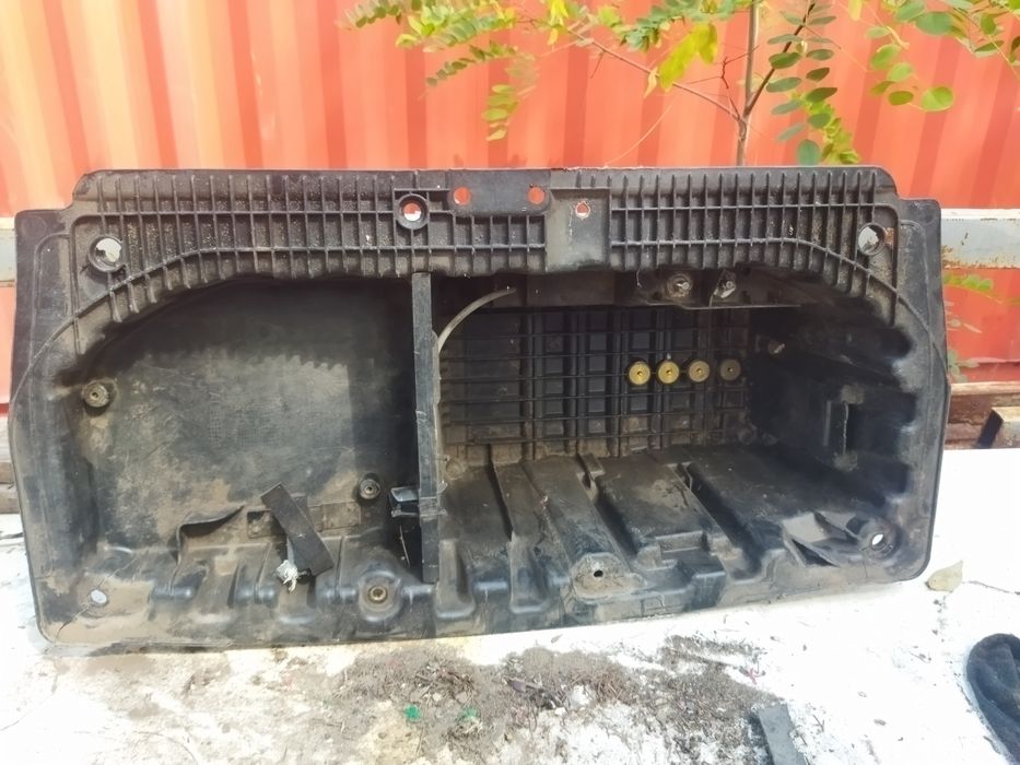 Кузов  BMW 1 e87