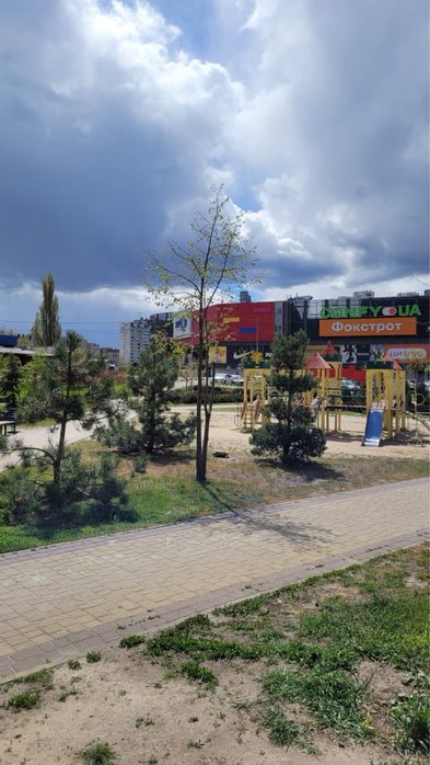 Продаж 2-к кв Троєщина ТЦ Район Оноре де Бальзака