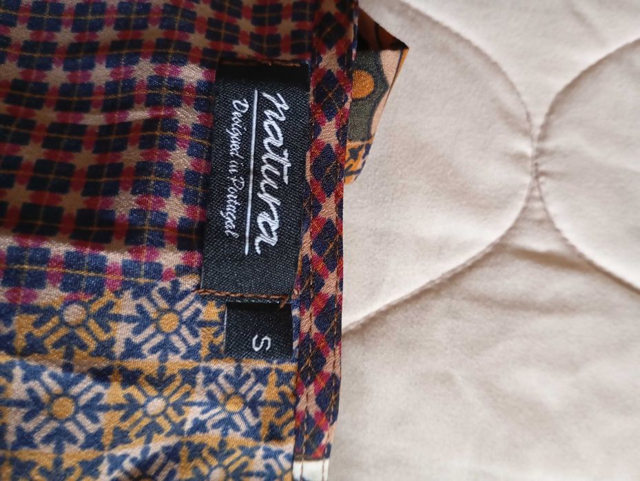 Roupa feminina em saldos