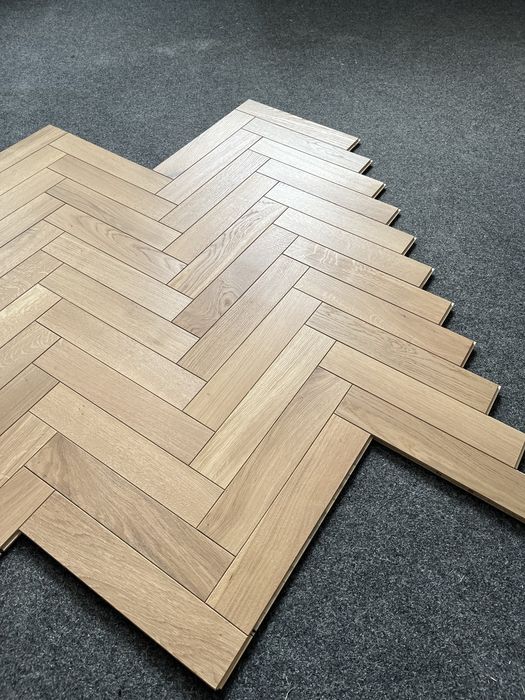 Podłoga Jodełka Dąb Natur, 15x80x400mm,Olej BRESLAU x2