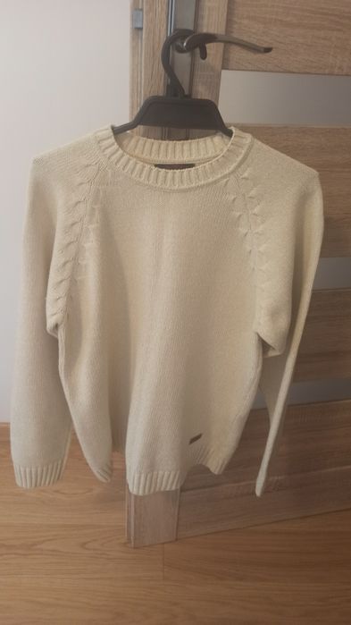 Męski ciepły beżowy sweter  w rozmiarze M/L