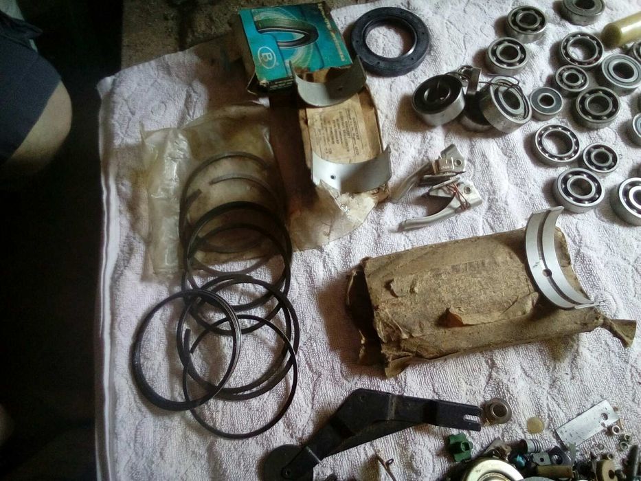 Продам подшипники и кольца