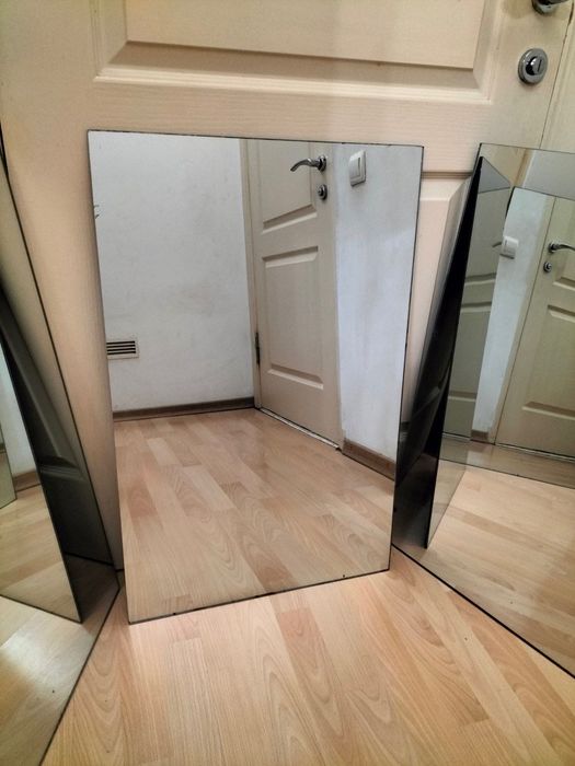 Продам зеркало (в наличии 1 шт)