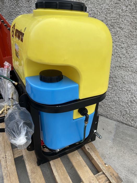 Pulverizador de trator 200 littos