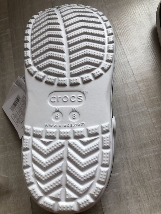 Crocs m6 w8 на 24-24,5 см