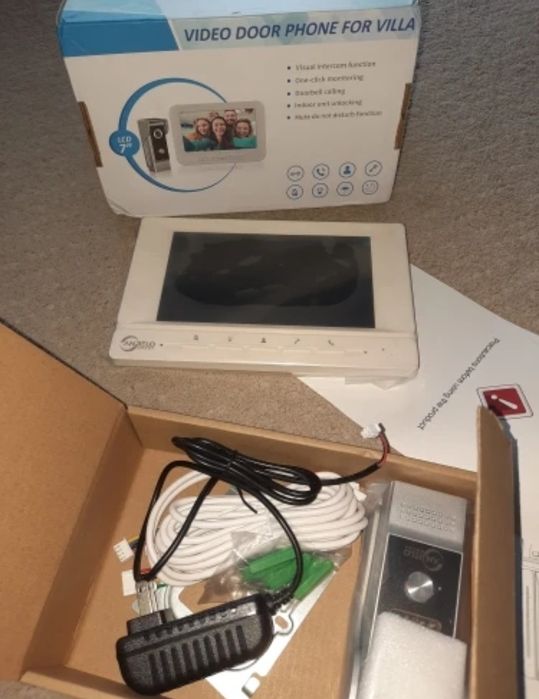 Vídeoporteiros e ecrã (com/sem) WiFi (Novos)