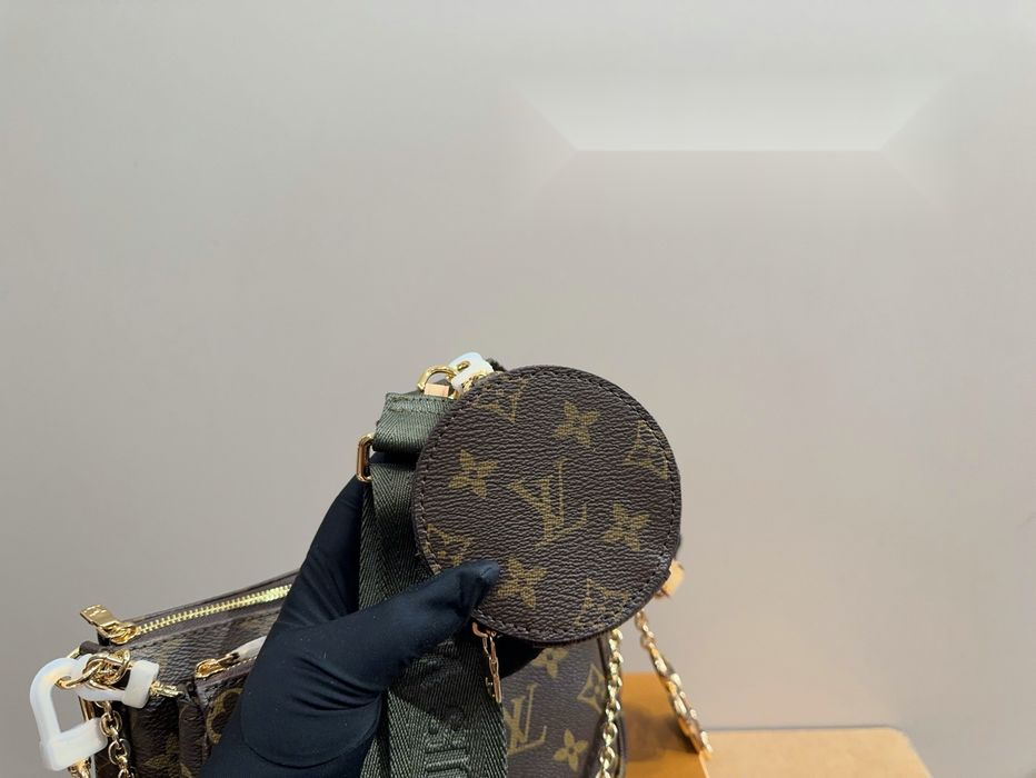 Жіноча сумка LOUIS VUITTON 24x13