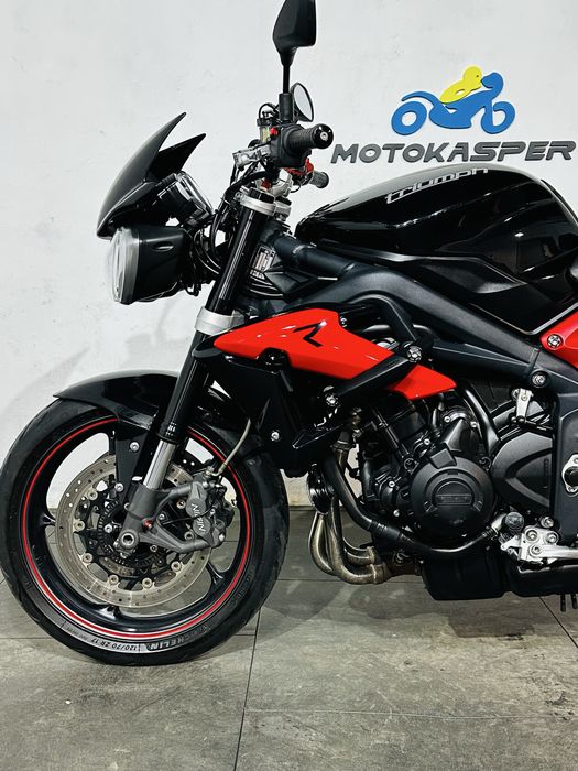 Triumph Street Triple 675 R ABS мото з європи