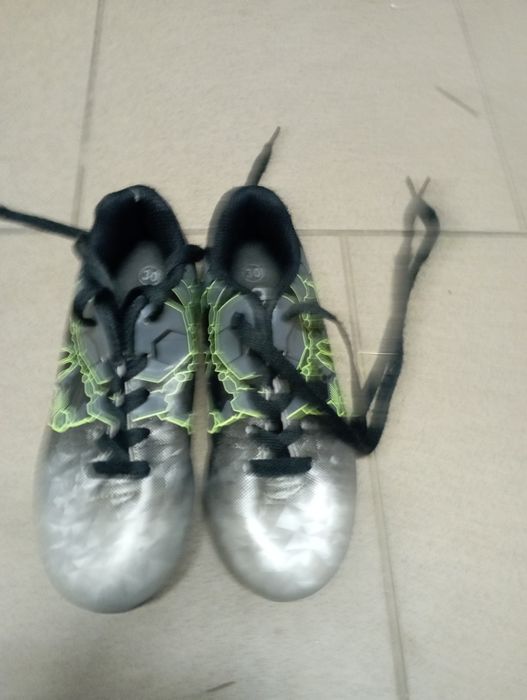 Korki buty sportowe 30