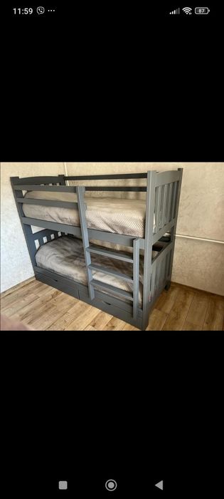 Ліжка дитячі з дерева.